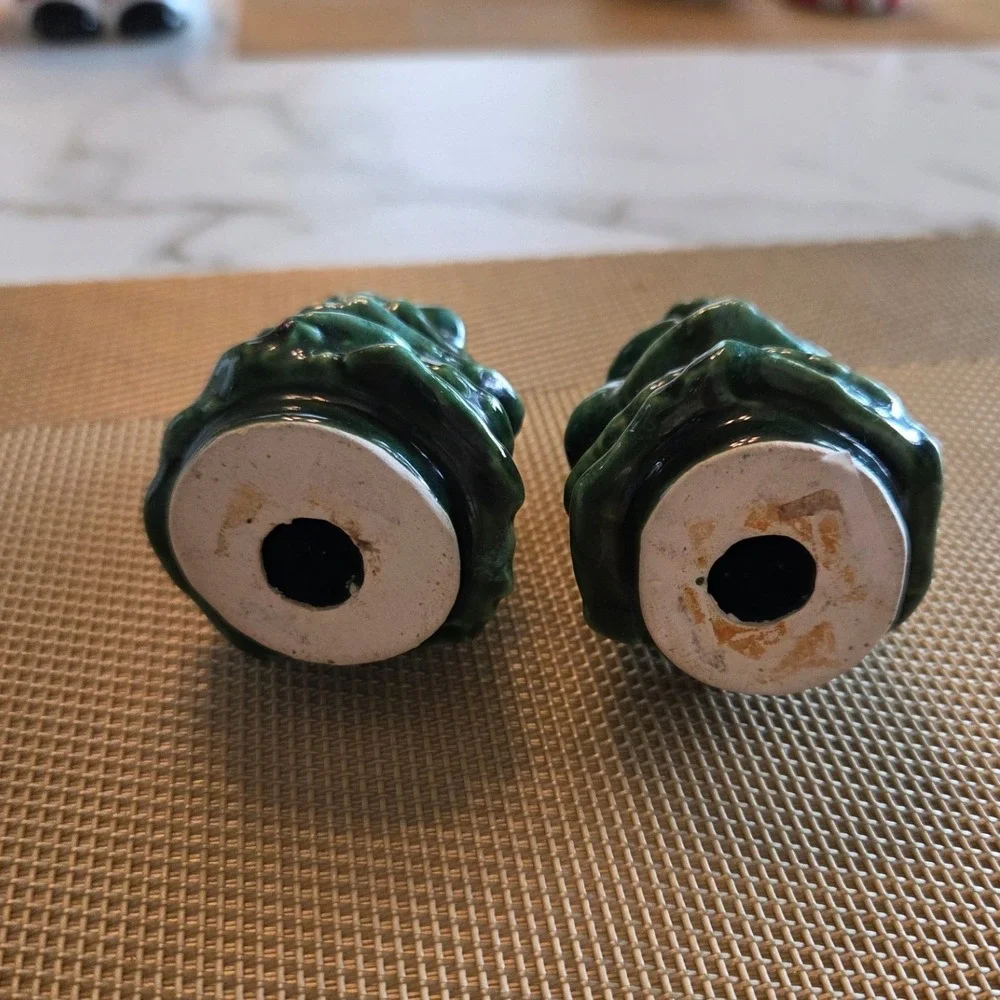 Vintage Christmas Tree Salt Pepper‎ Shakers Ceramic Green Holiday Kitchen Decor